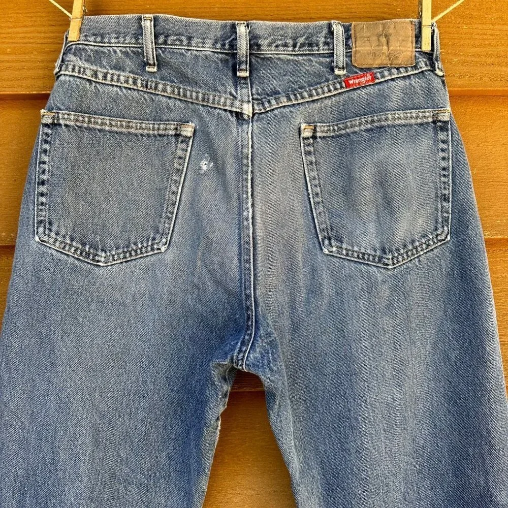 Vintage Wrangler Destroyed Worked In Blue Jeans Size 36